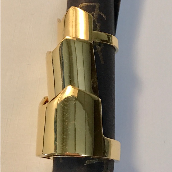 18k Gold plated Eddie Borgo hinged knuckle ring - Picture 5 of 7